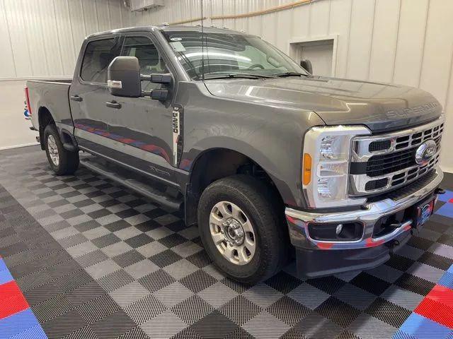 Photo of 2023 Gray Ford F-250