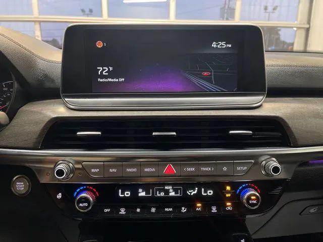 Photo of 2022 Ebony Black Kia Telluride