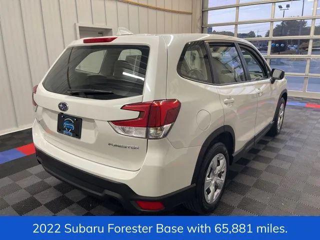 Photo of 2022 Crystal White Pearl Subaru Forester
