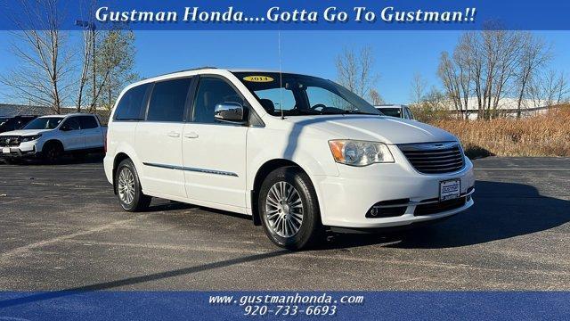 2014 Chrysler Town & Country