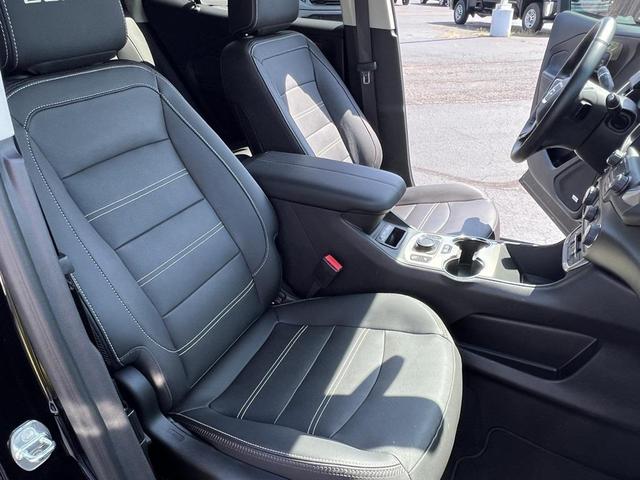 Photo of 2023 Ebony Twilight Metallic GMC Terrain