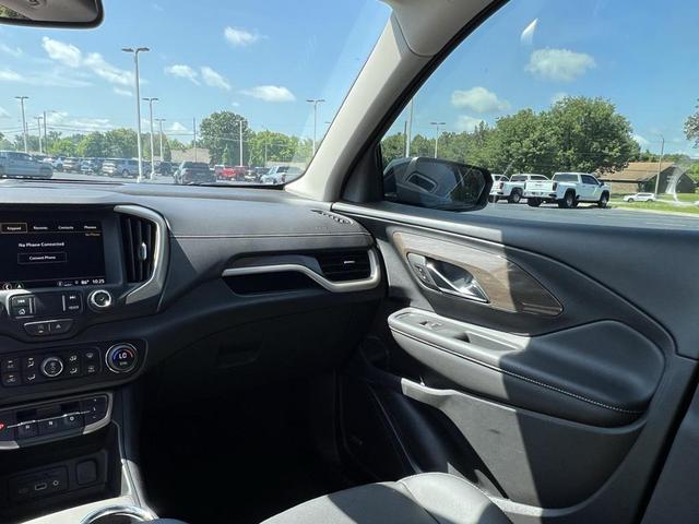Photo of 2023 Ebony Twilight Metallic GMC Terrain