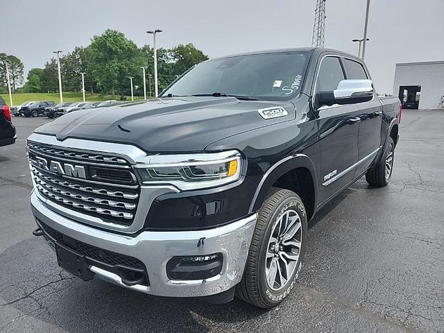 Photo of 2025 Diamond Black Crystal Pearlcoat RAM 1500