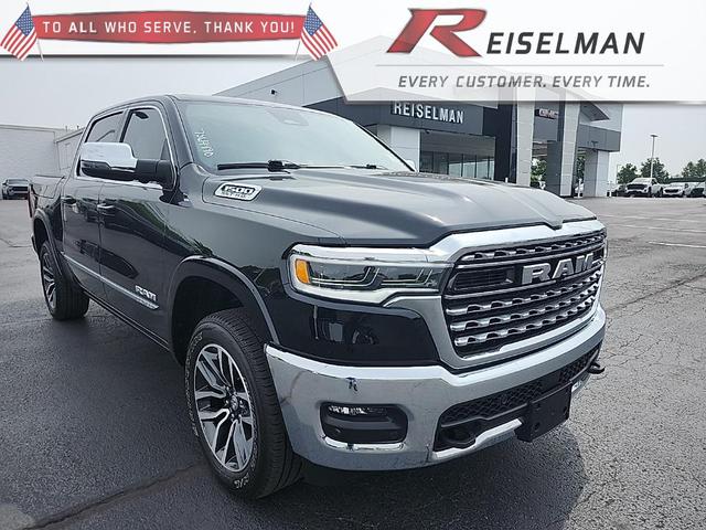 Photo of 2025 Diamond Black Crystal Pearlcoat RAM 1500