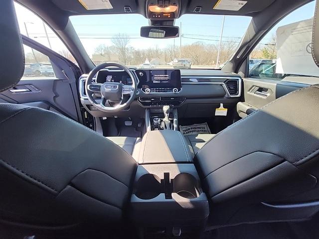 Photo of 2025 Onyx Black GMC Canyon