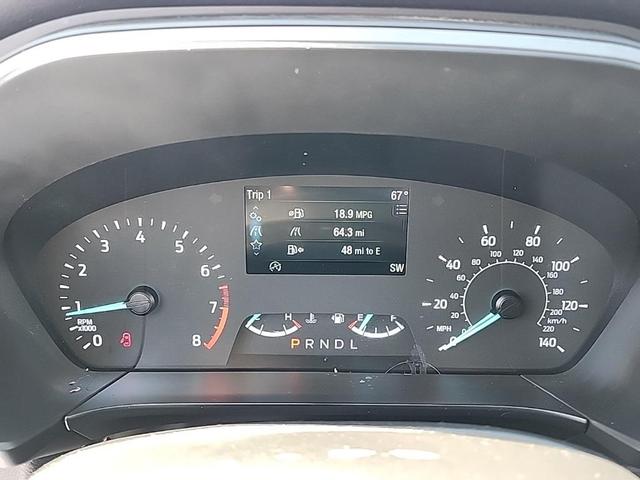 Photo of 2022 Oxford White Ford Escape
