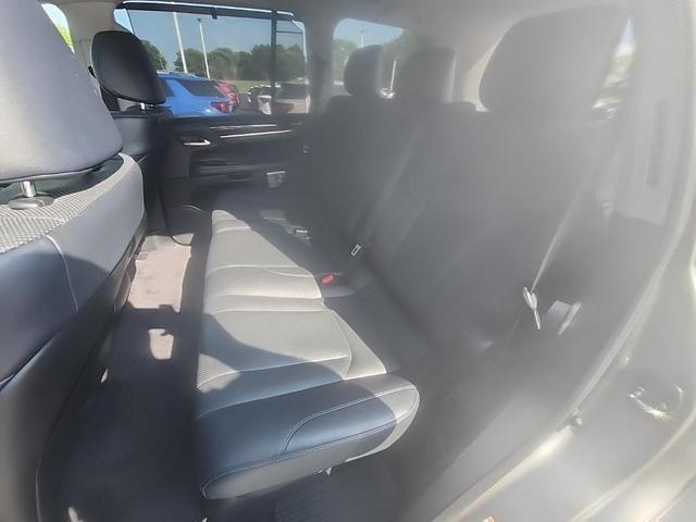 Photo of 2018 Atomic Silver Lexus LX 570