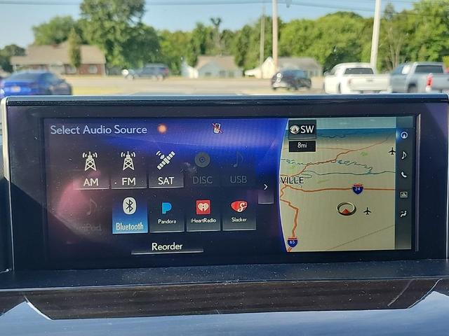 Photo of 2018 Atomic Silver Lexus LX 570