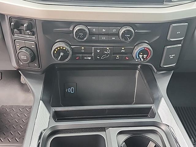 Photo of 2024 Gray Metallic Ford F-250
