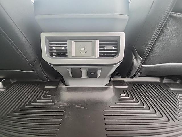 Photo of 2024 Gray Metallic Ford F-250