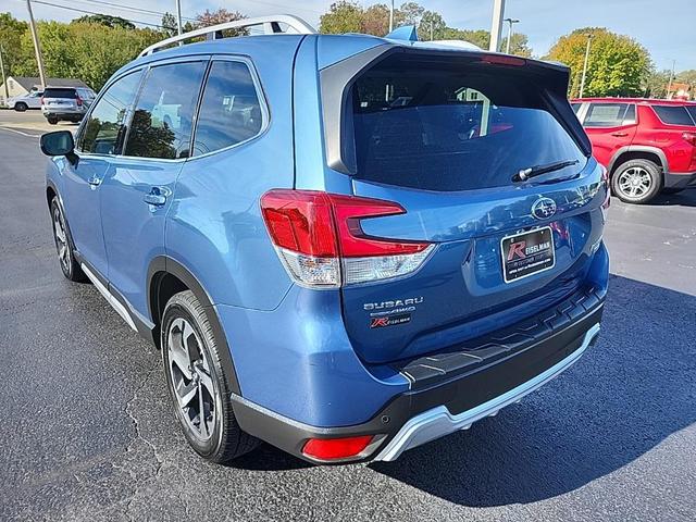 Photo of 2022 Horizon Blue Pearl Subaru Forester