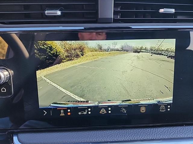 Photo of 2025 Onyx Black GMC Sierra 1500