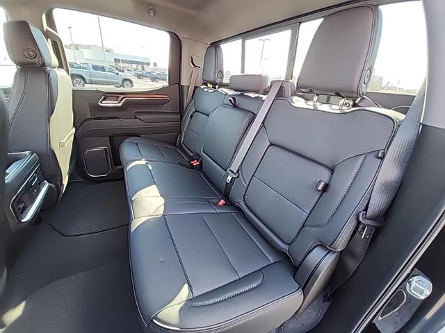 Photo of 2025 Onyx Black GMC Sierra 1500