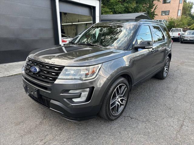 2016 Ford Explorer
