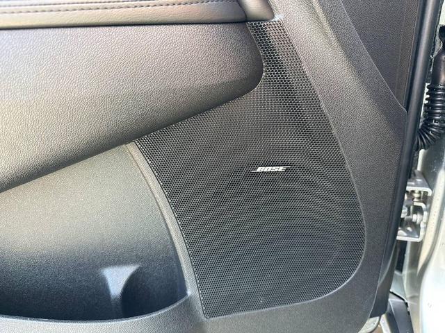Photo of 2011 Cyber Gray Metallic Buick Enclave