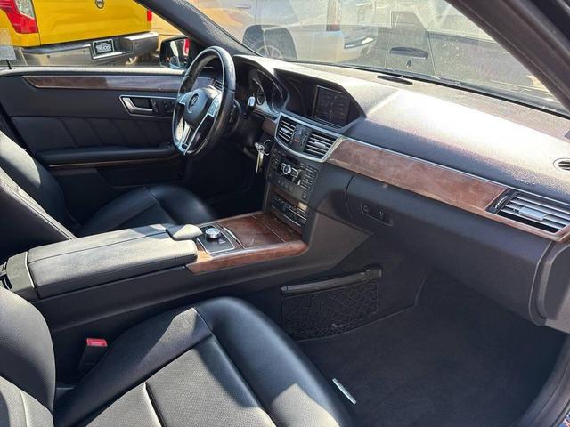 Photo of 2013 Black Mercedes-Benz E-Class