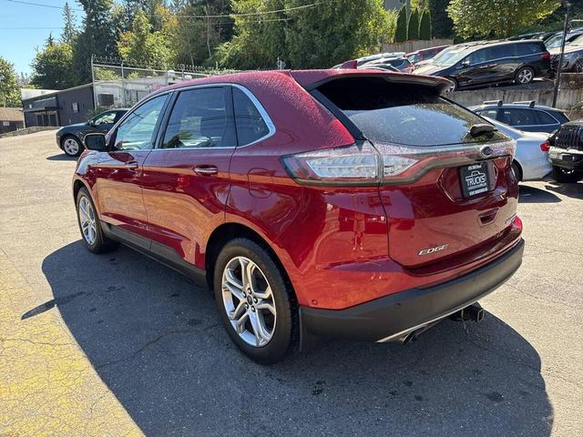 Photo of 2015 Ruby Red Metallic Tinted Clearcoat Ford Edge