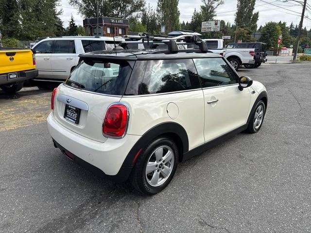 Photo of 2015 Cream MINI Hardtop