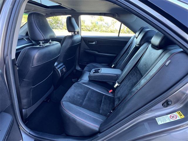 Photo of 2015 Predawn Gray Mica Toyota Camry