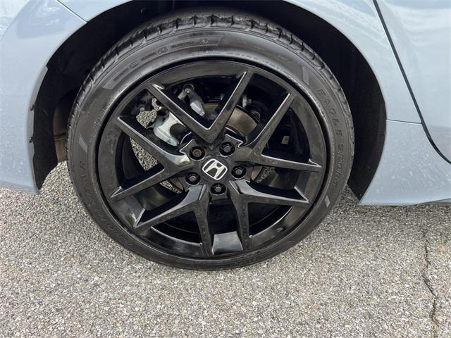 Photo of 2024 Sonic Gray Pearl Honda Civic