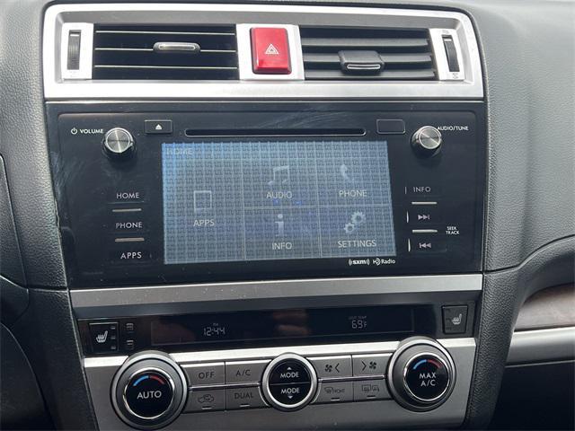Photo of 2015 Twilight Blue Metallic Subaru Outback