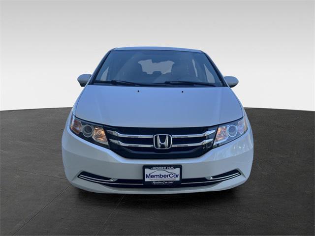 Photo of 2015 White Diamond Pearl Honda Odyssey
