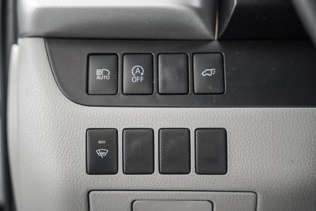 Photo of 2019 Predawn Gray Mica Toyota Highlander