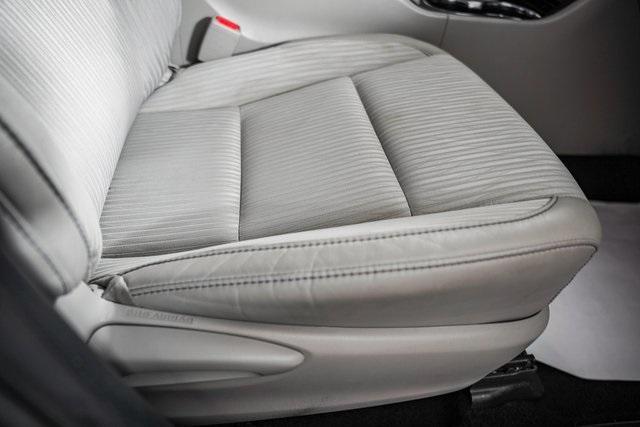 Photo of 2019 Predawn Gray Mica Toyota Highlander