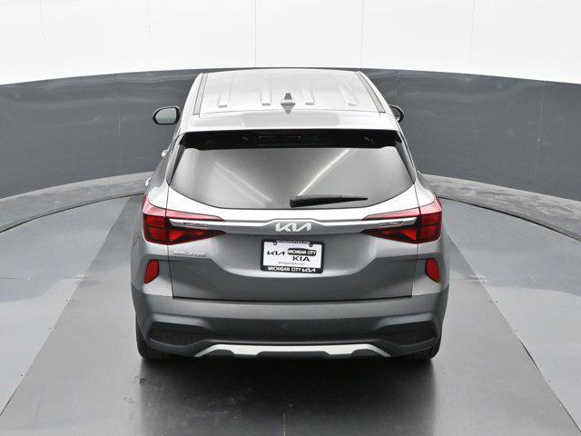 Photo of 2022 Steel Gray Kia Seltos