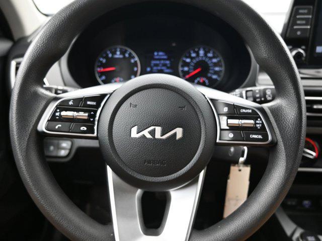 Photo of 2022 Steel Gray Kia Seltos