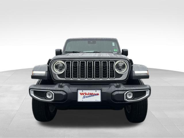 Photo of 2025 Granite Jeep Wrangler