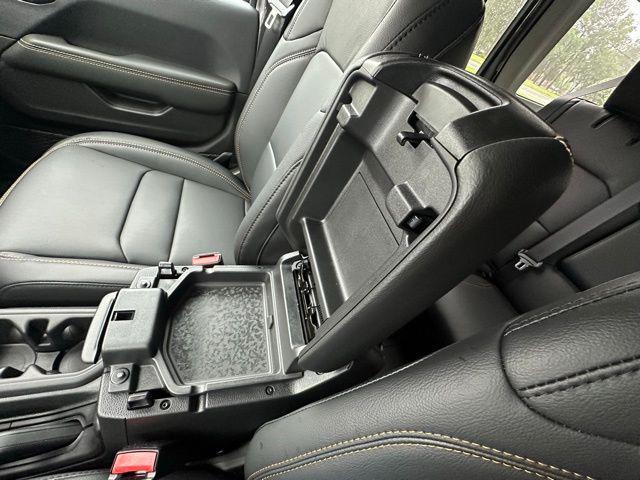 Photo of 2025 Granite Jeep Wrangler