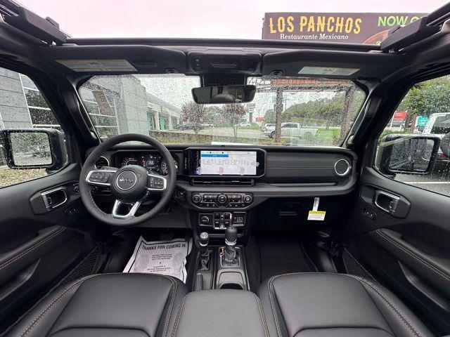 Photo of 2025 Granite Jeep Wrangler