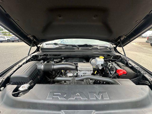 Photo of 2023 Diamond Black Crystal Pearlcoat RAM 1500