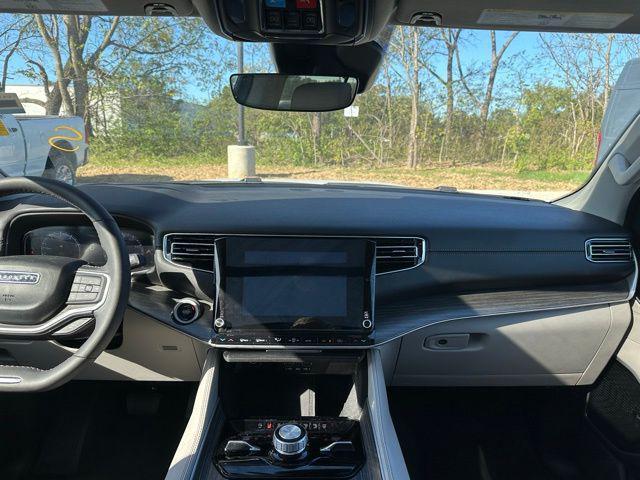 Photo of 2024 Bright White Jeep Wagoneer L