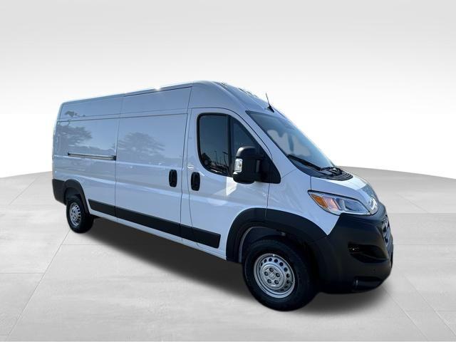 Photo of 2025 Bright White Clearcoat RAM ProMaster 2500