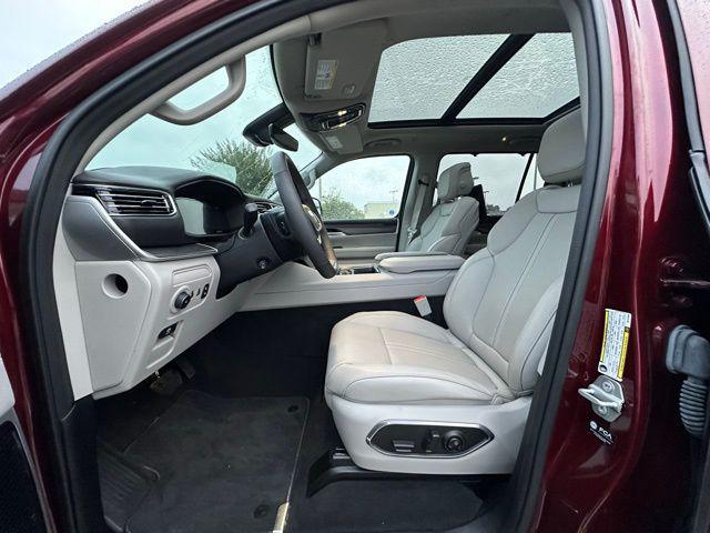 Photo of 2024 Velvet Red Pearlcoat Jeep Wagoneer