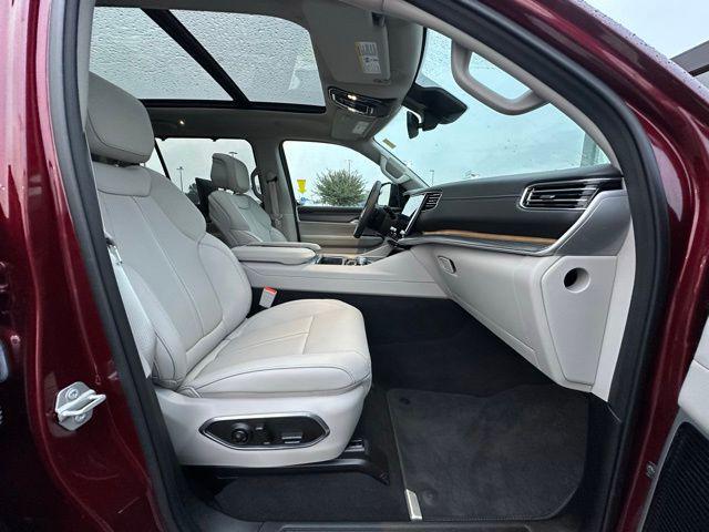 Photo of 2024 Velvet Red Pearlcoat Jeep Wagoneer