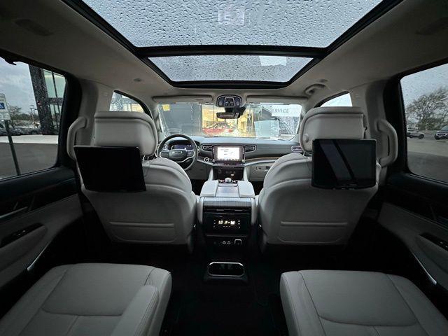 Photo of 2024 Velvet Red Pearlcoat Jeep Wagoneer