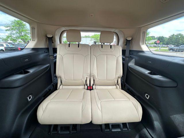 Photo of 2022 Ember Pearlcoat Jeep Grand Cherokee L