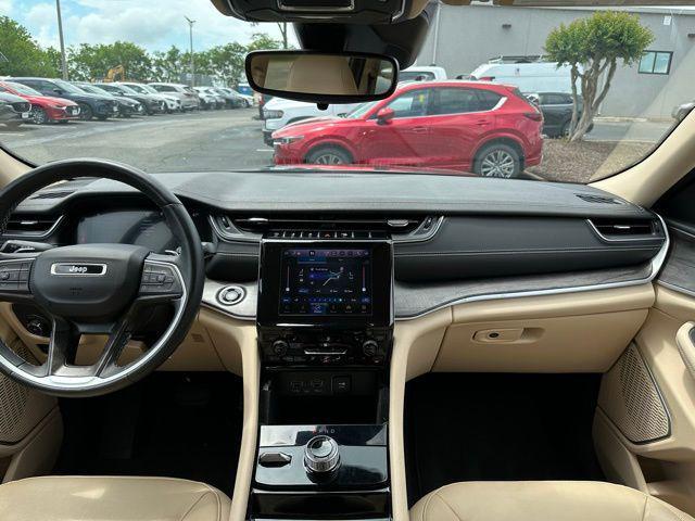 Photo of 2022 Ember Pearlcoat Jeep Grand Cherokee L