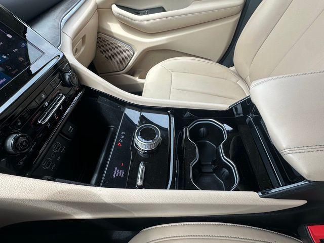 Photo of 2022 Ember Pearlcoat Jeep Grand Cherokee L