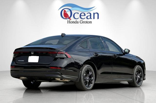 Photo of 2025 Crystal Black Pearl Honda Accord