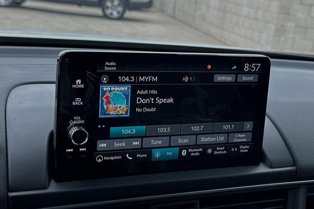 Photo of 2025 Crystal Black Pearl Honda Pilot