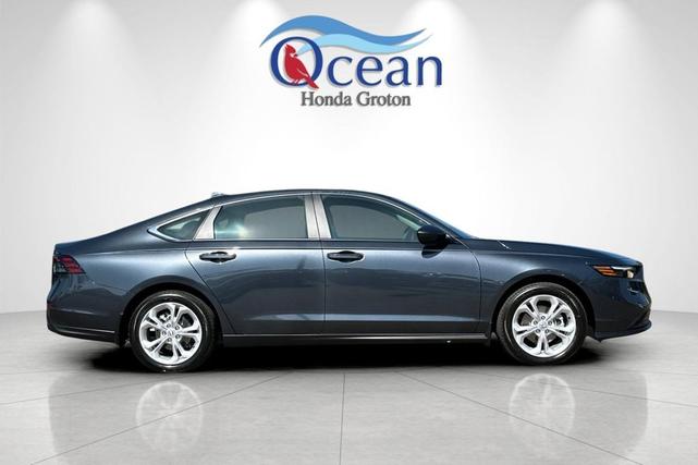 Photo of 2025 Meteorite Honda Accord