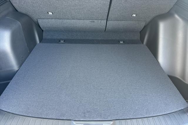 Photo of 2026 Silver Metallic Honda CR-V Hybrid