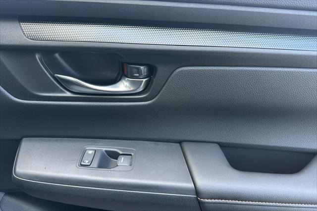 Photo of 2026 Silver Metallic Honda CR-V Hybrid