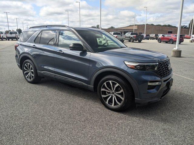 Photo of 2020 Blue Metallic Ford Explorer