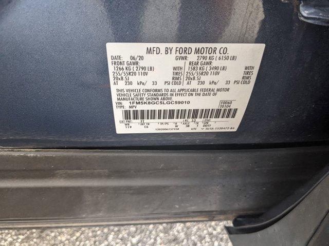 Photo of 2020 Blue Metallic Ford Explorer