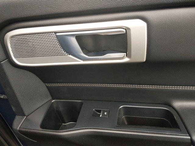 Photo of 2020 Blue Metallic Ford Explorer